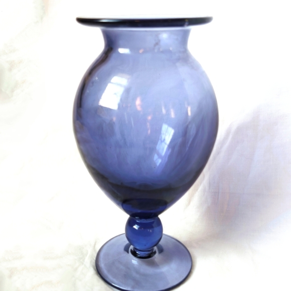 Rare & Collectible Vintage 1940s Tiffin 7" Purple Art Glass Pedestal Vase💜 - Picture 4 of 4